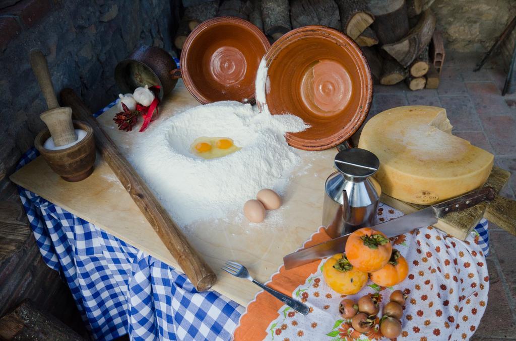 Locazione Turistica Ex Le Casette Di Cedromonte Panicale Eksteriør billede
